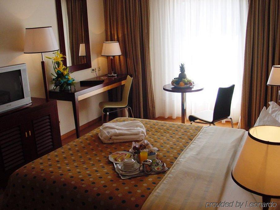 Vip Executive Santa Iria Hotel Santa Iria da Azoia Εξωτερικό φωτογραφία